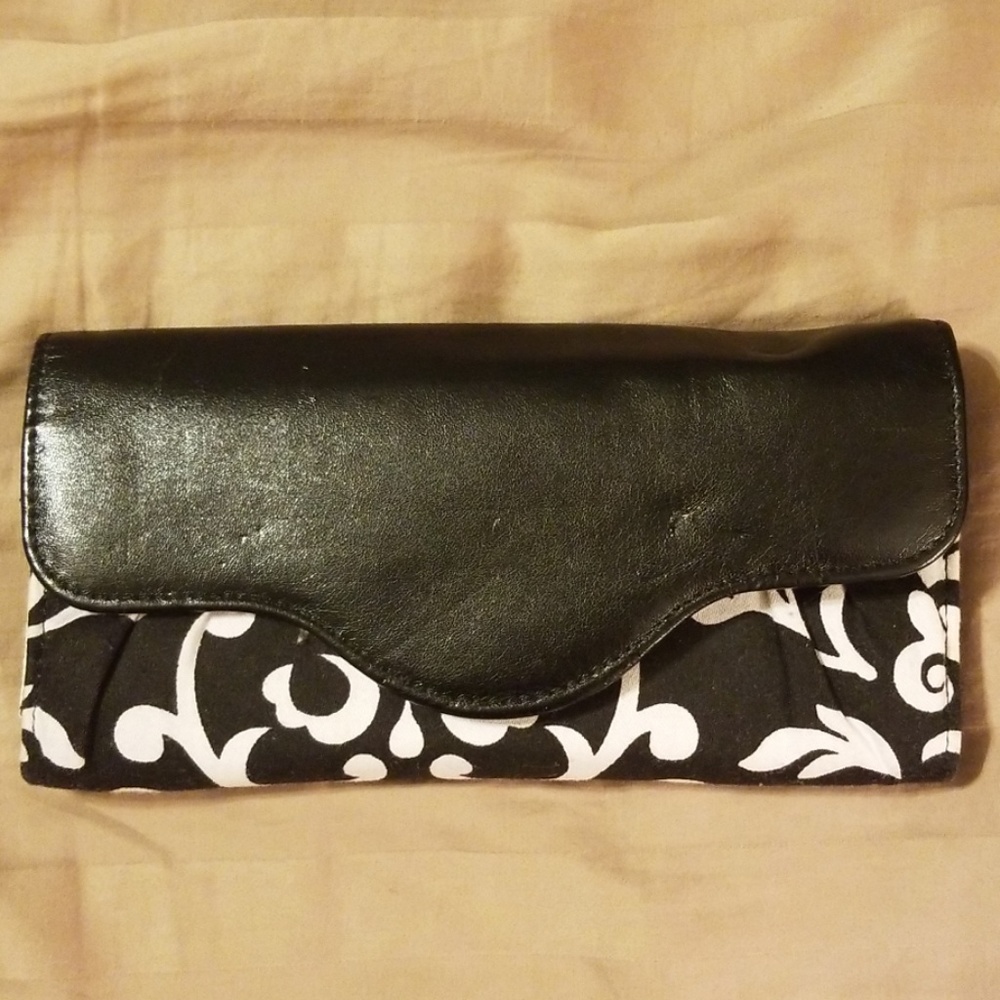 Thirty-One wallet